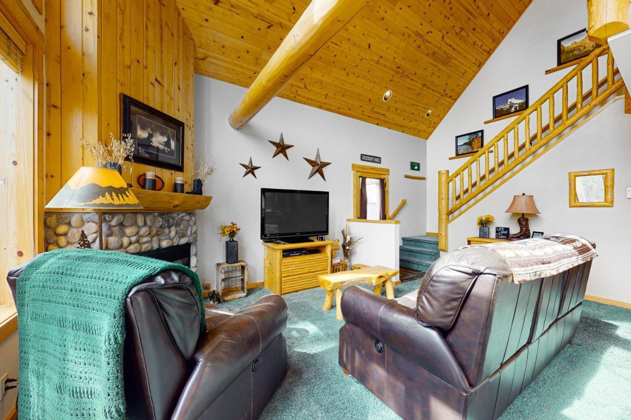 Cinnamon Teal Chalet Redmond Bagian luar foto